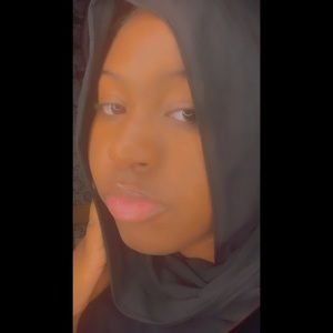 Meet your Posher, Baseerah